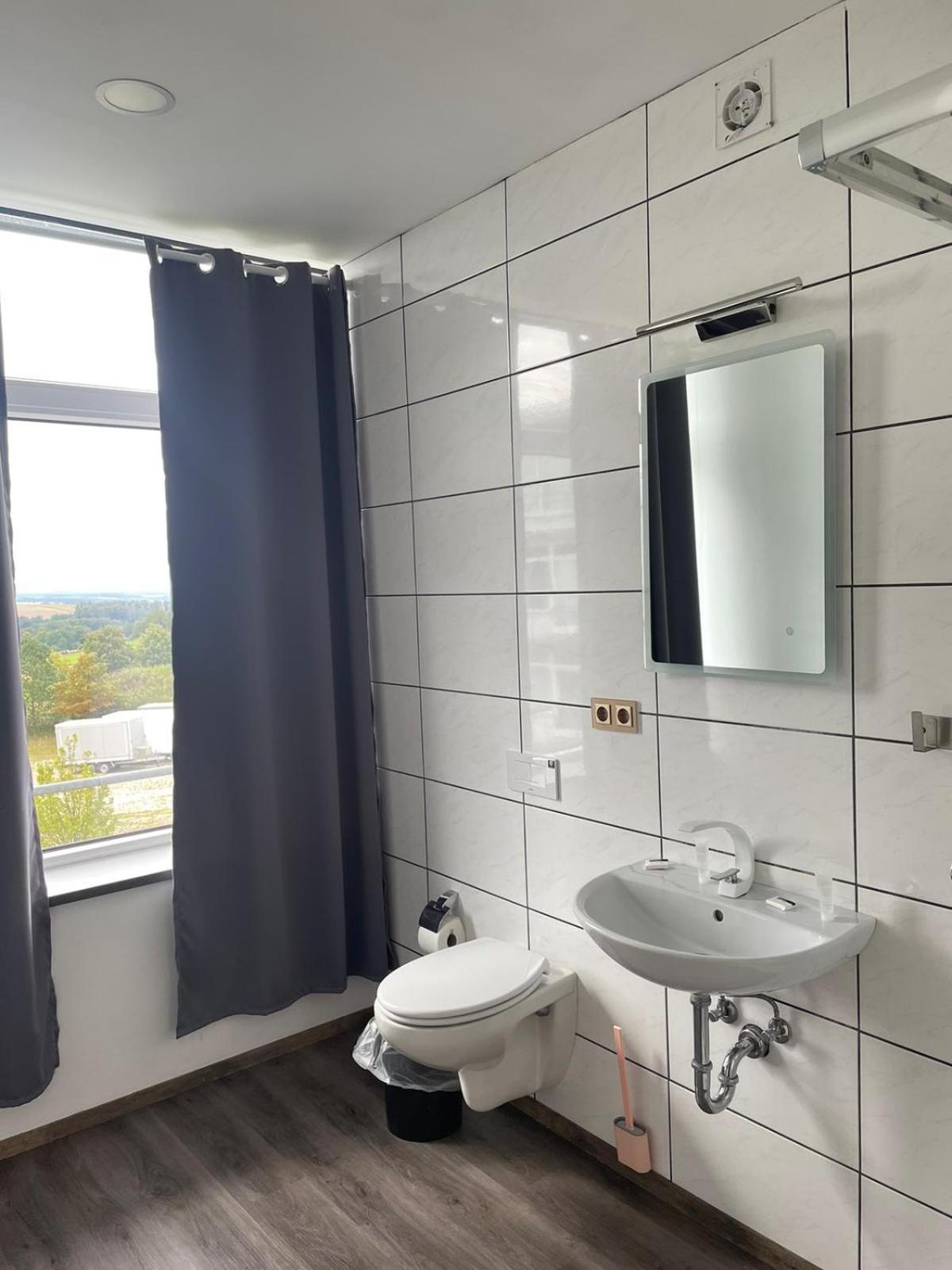 Eventhaus Aparthotel Panzweiler Buitenkant foto