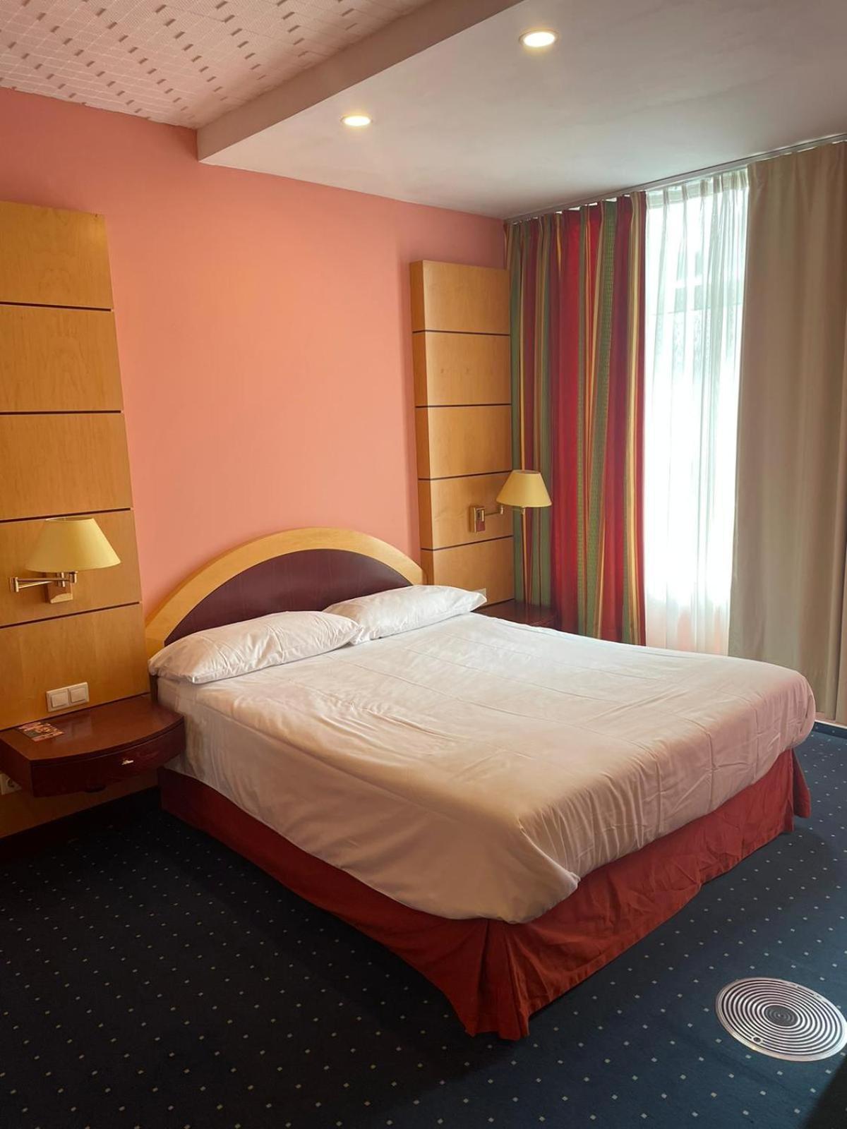 Eventhaus Aparthotel Panzweiler Buitenkant foto