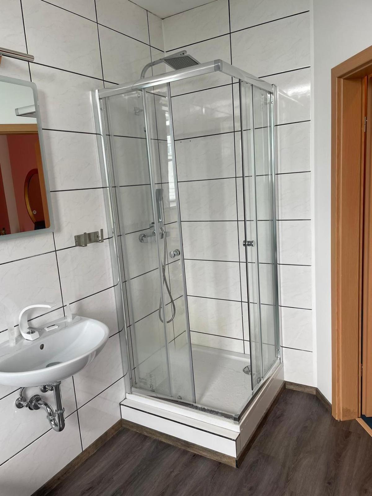 Eventhaus Aparthotel Panzweiler Buitenkant foto