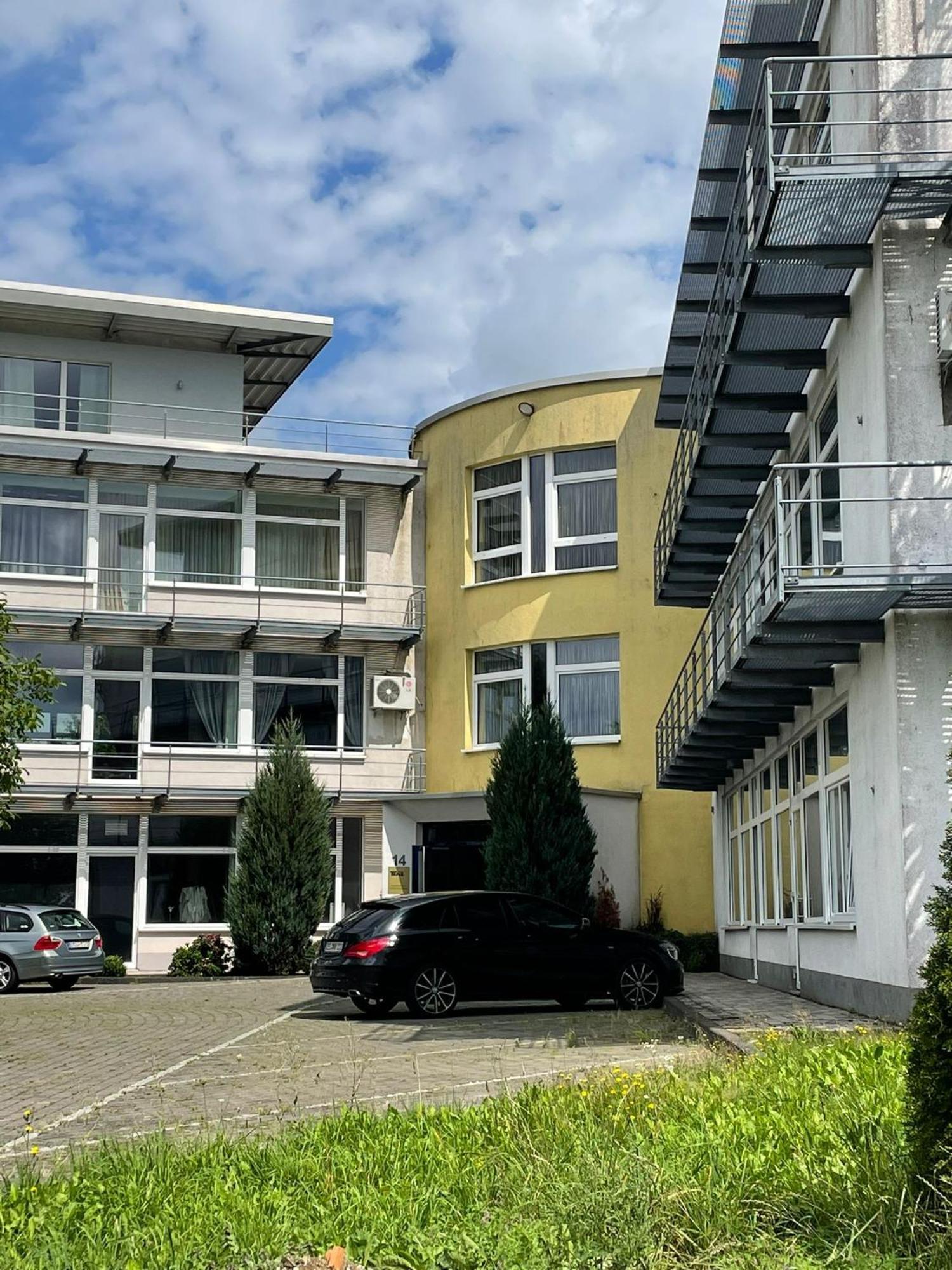 Eventhaus Aparthotel Panzweiler Buitenkant foto