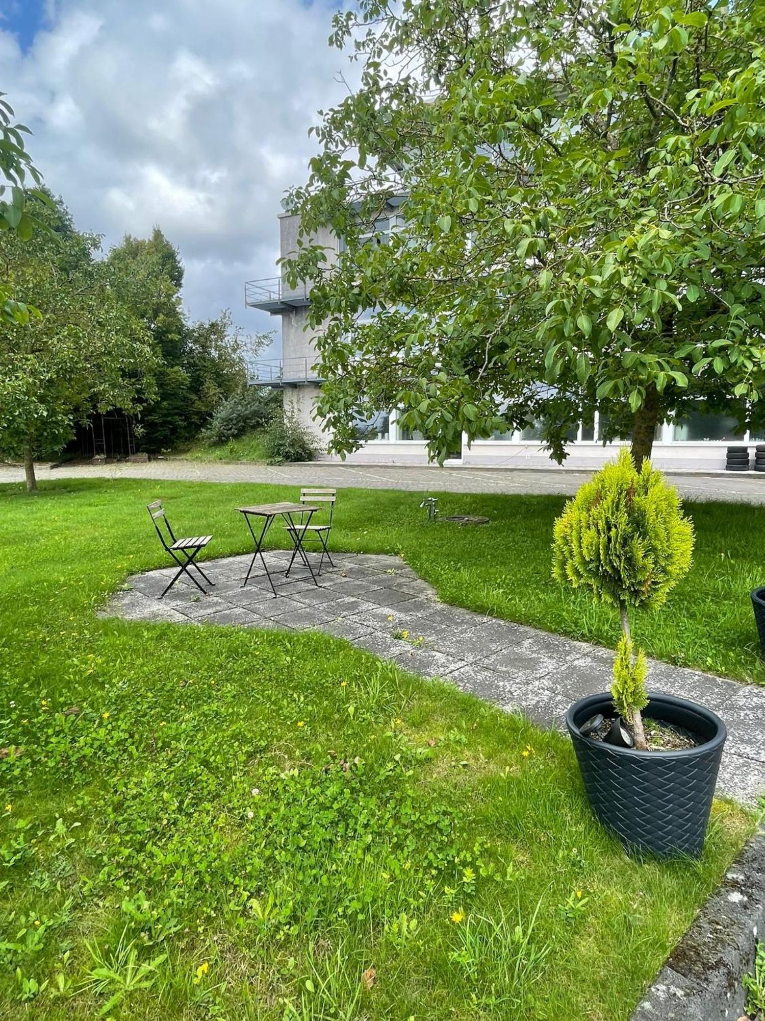 Eventhaus Aparthotel Panzweiler Buitenkant foto