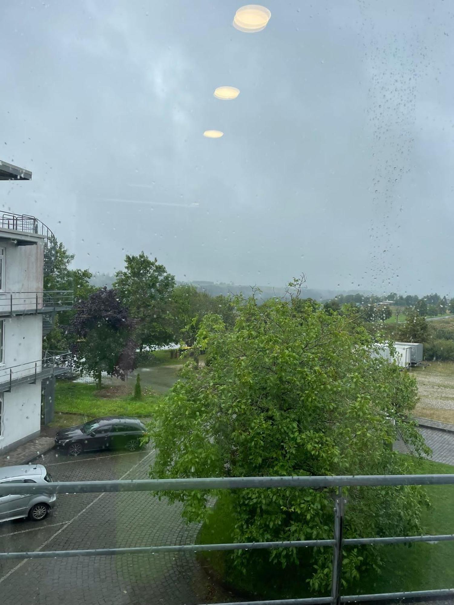 Eventhaus Aparthotel Panzweiler Buitenkant foto