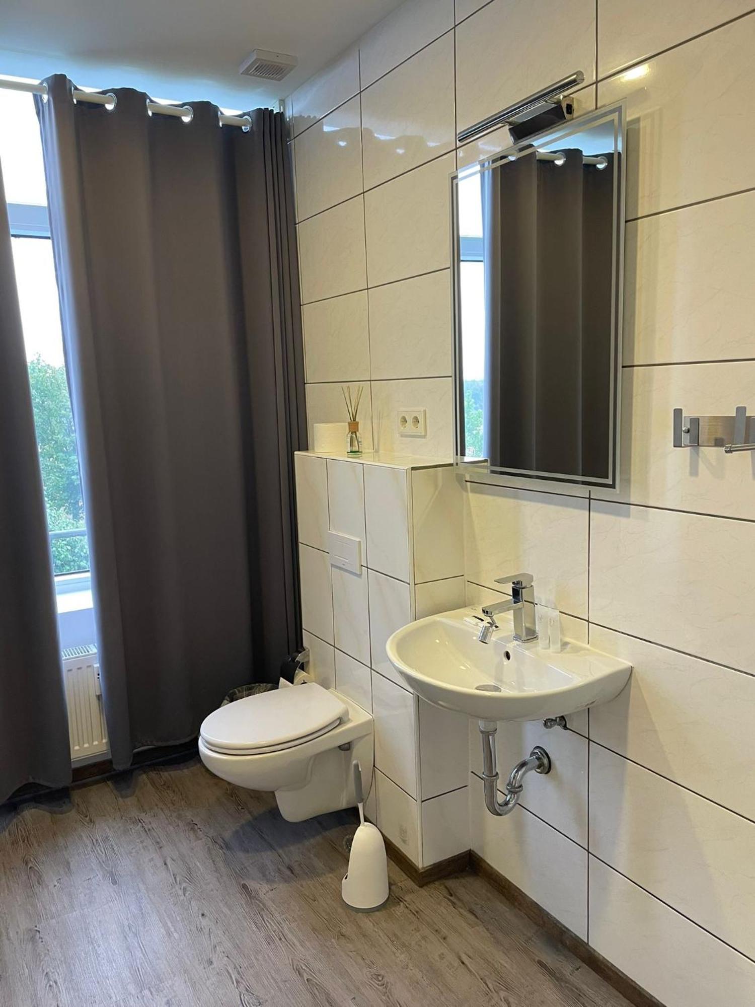 Eventhaus Aparthotel Panzweiler Buitenkant foto
