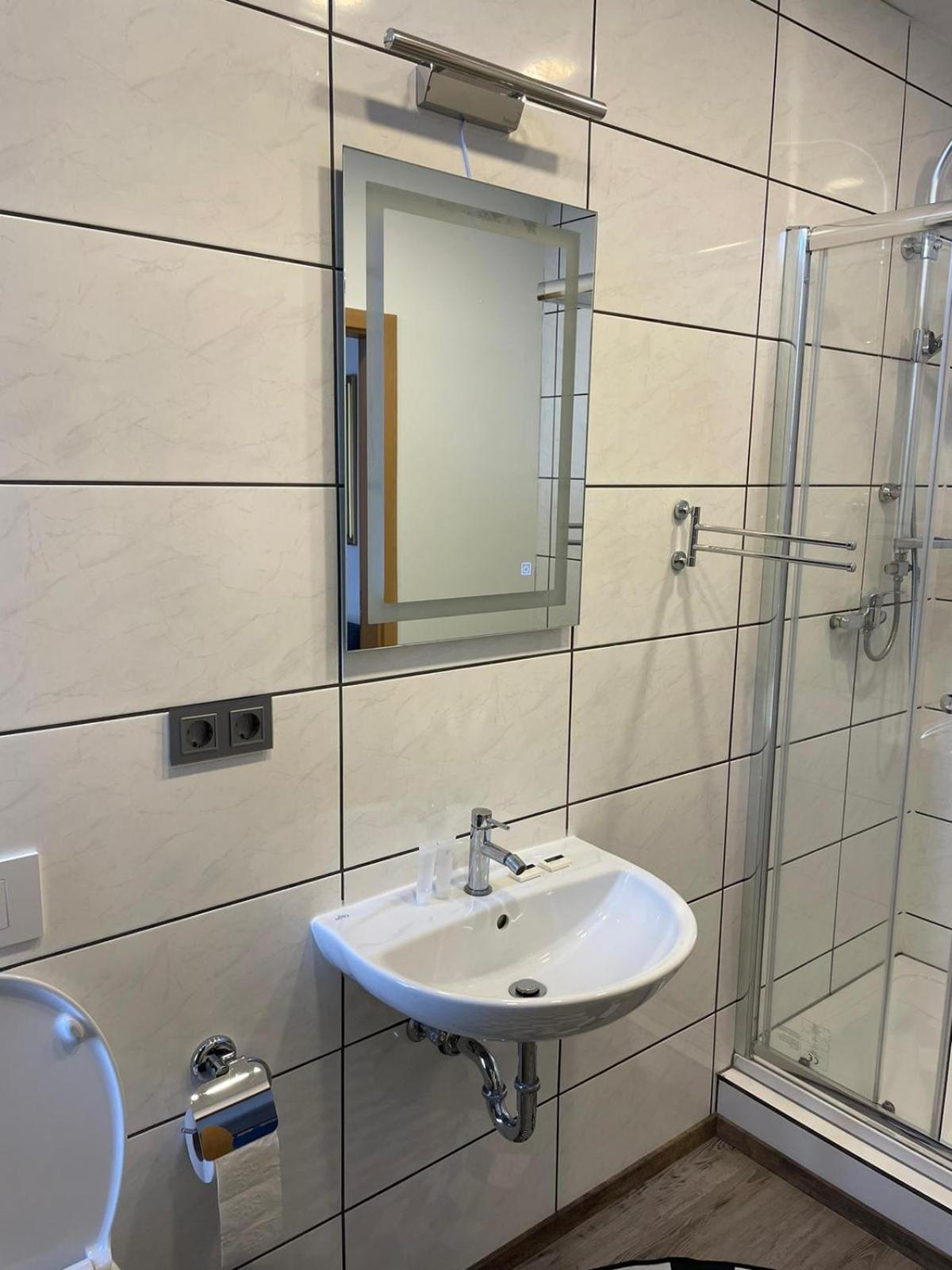Eventhaus Aparthotel Panzweiler Buitenkant foto
